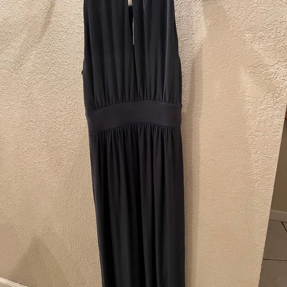 Carmen Marc Valvo Deep Navy Maxi Dress - Picture 6 of 6